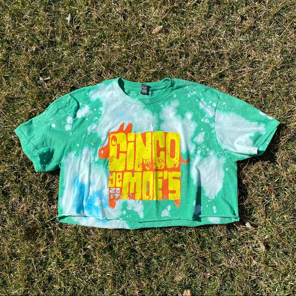 ✨2 for $50✨ Cinco de Moe’s Bleached T-shirt